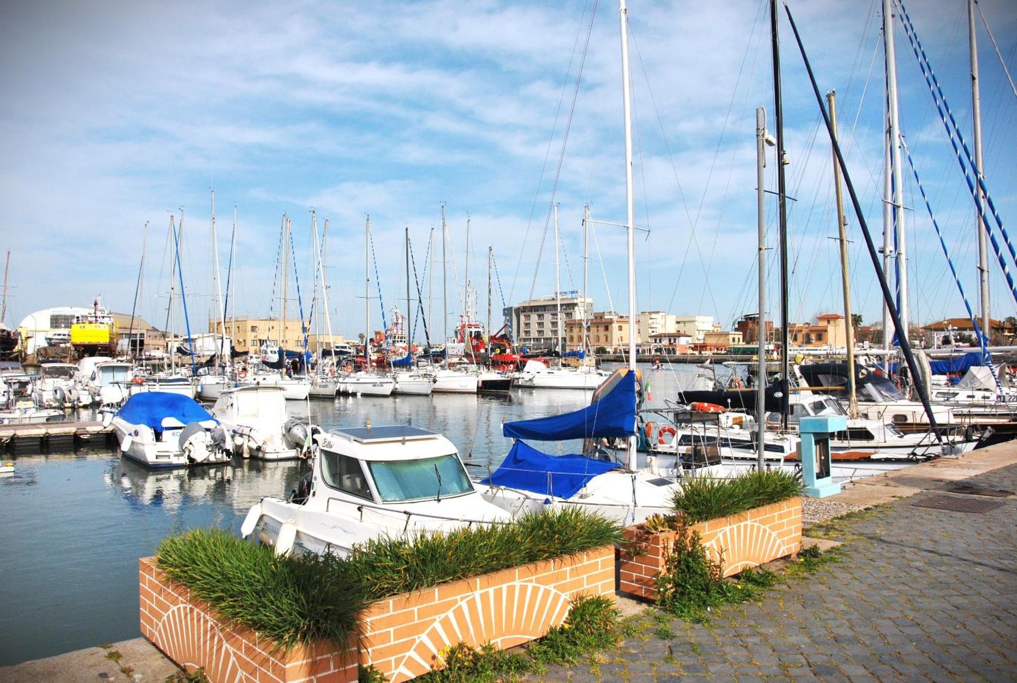 Alloggio Di Giorgia Fiumicino Exterior foto